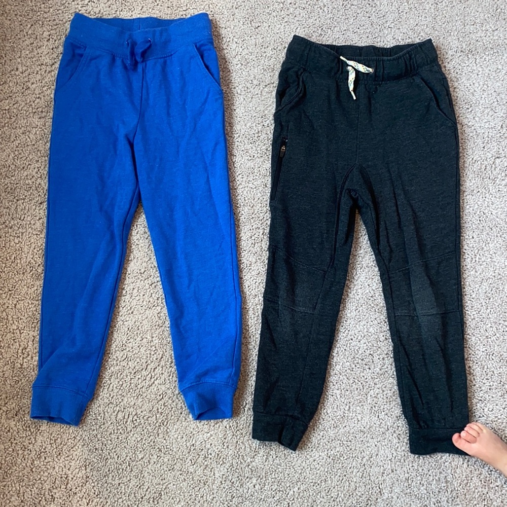 Two pairs of Cat & Jack light jogger pants size 4/5